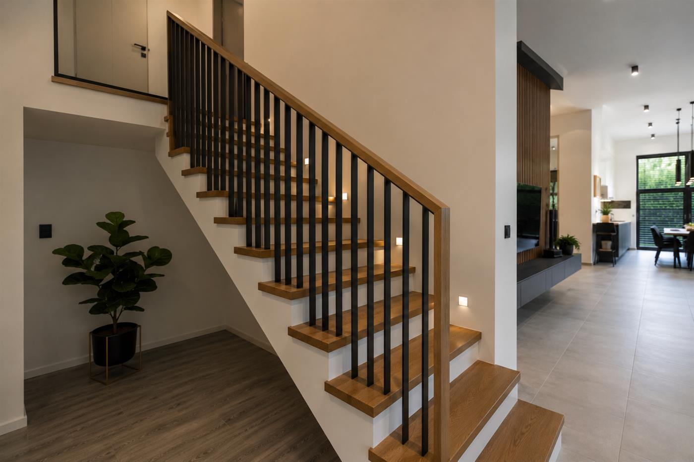 Balustrady i detale stalowe wykonane przez Tech-Mac